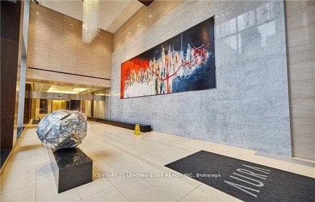 386 Yonge Street Unit 4404 photo 4