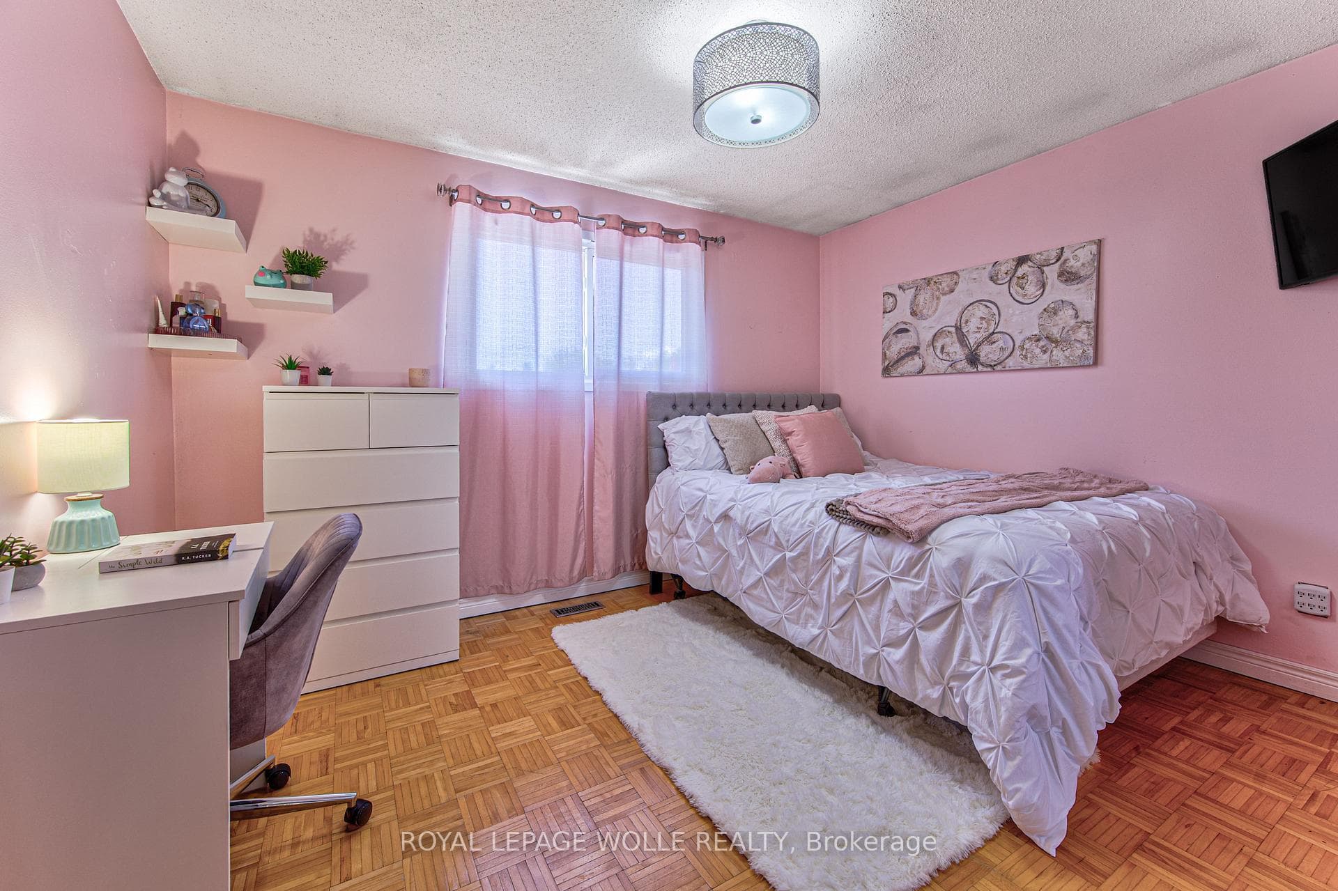 2560 Palisander Avenue photo 13