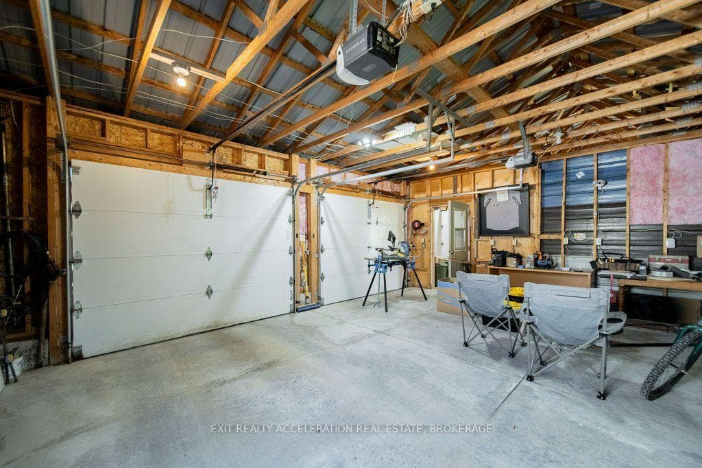 40 Oak Lane photo 35