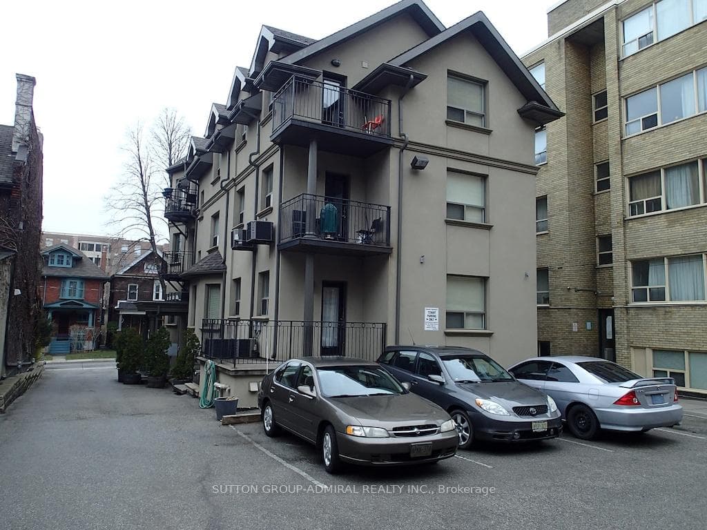 136 springhurst Avenue Unit 8 photo 15