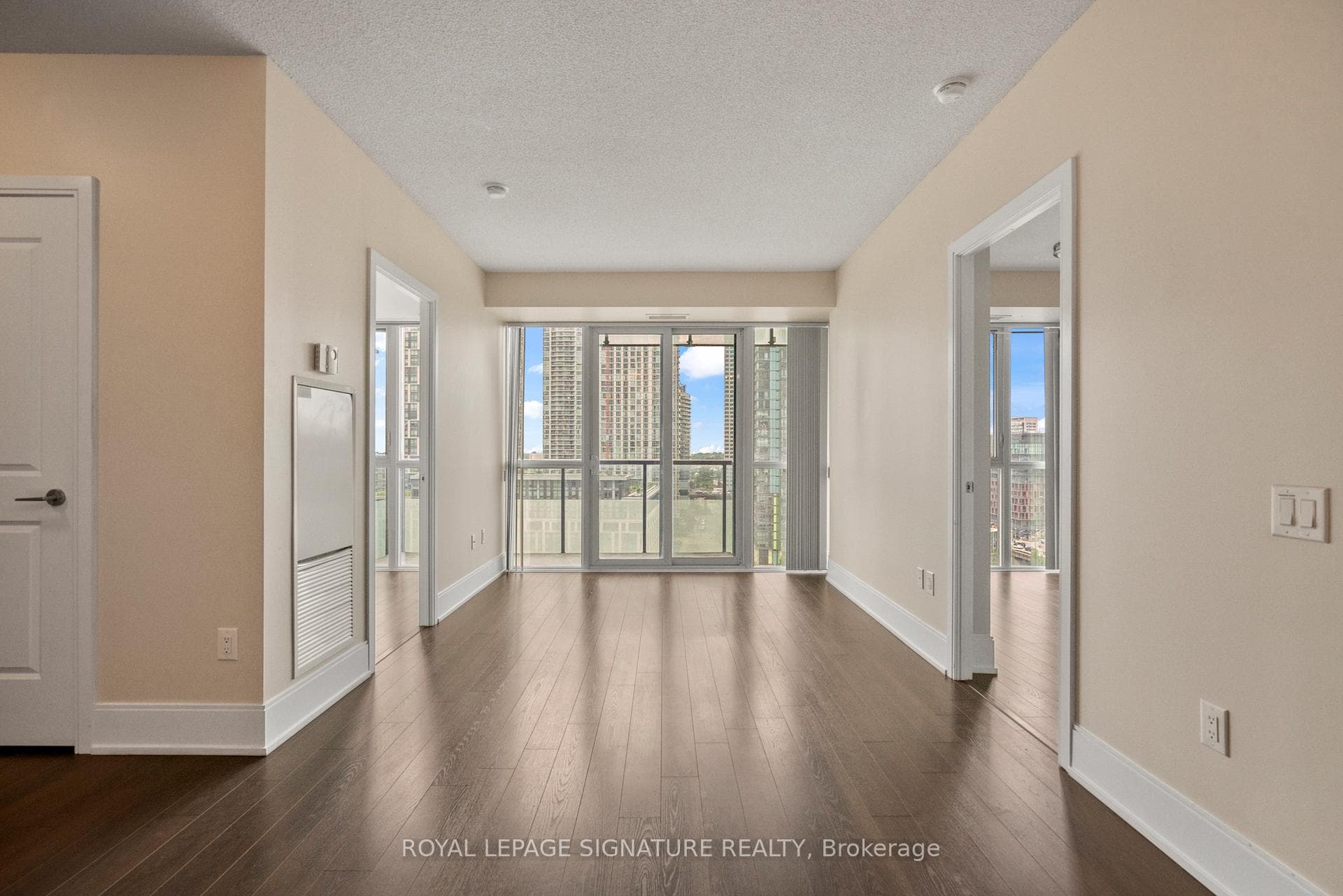 560 Front Street Unit 1230 photo 9
