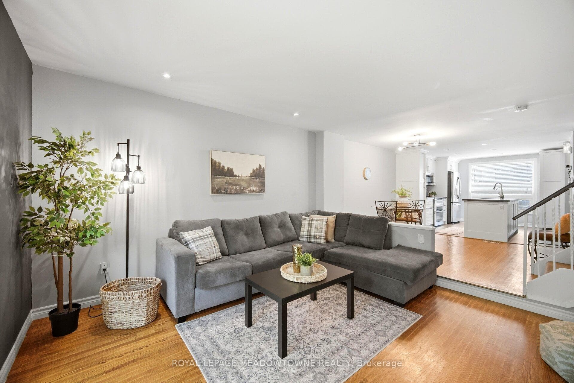 16 Dutch Myrtle Way photo 14