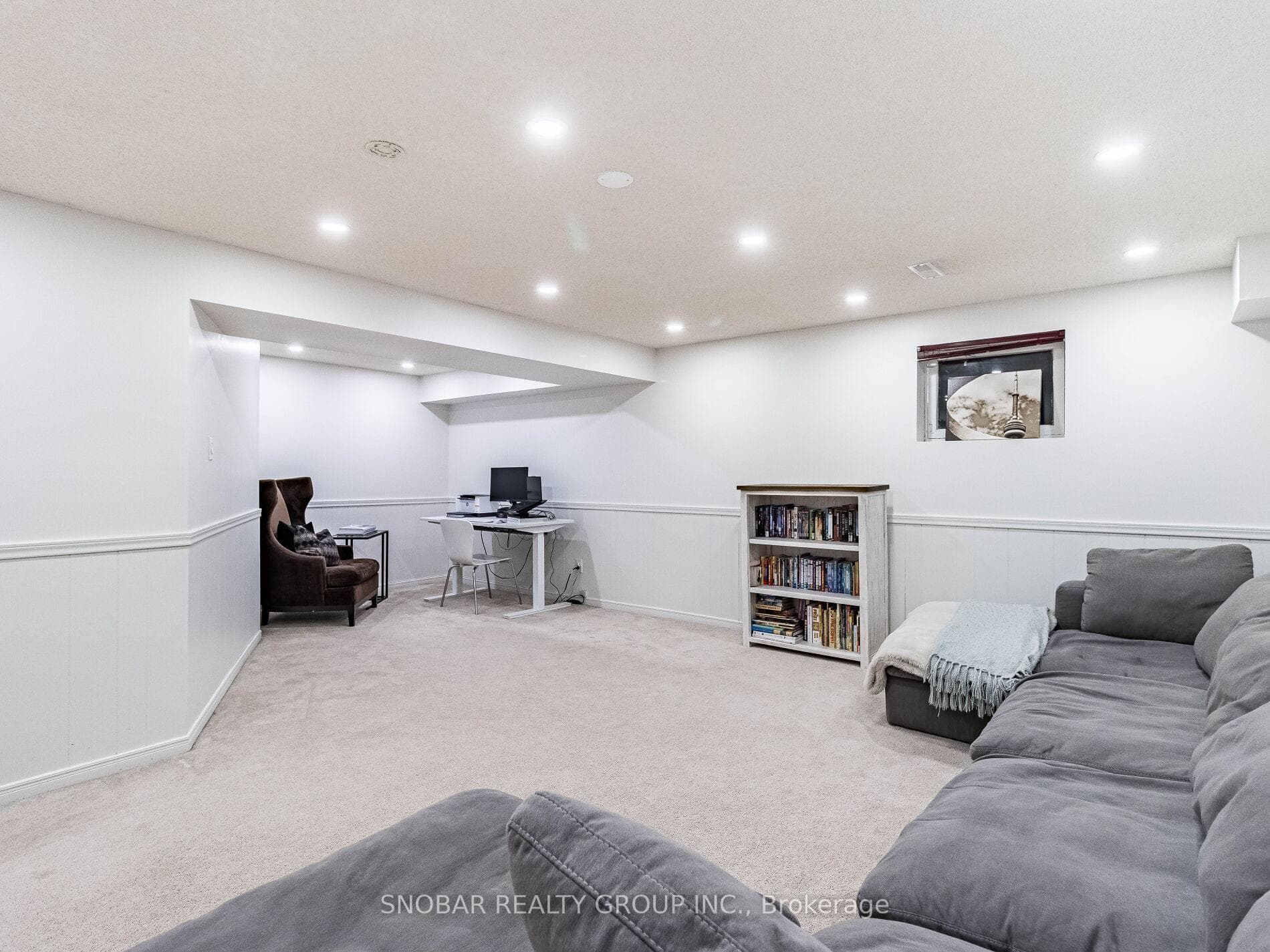 6280 Starfield Crescent photo 36