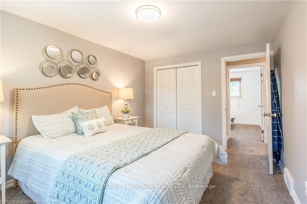 16 Nicklin Crescent photo 9