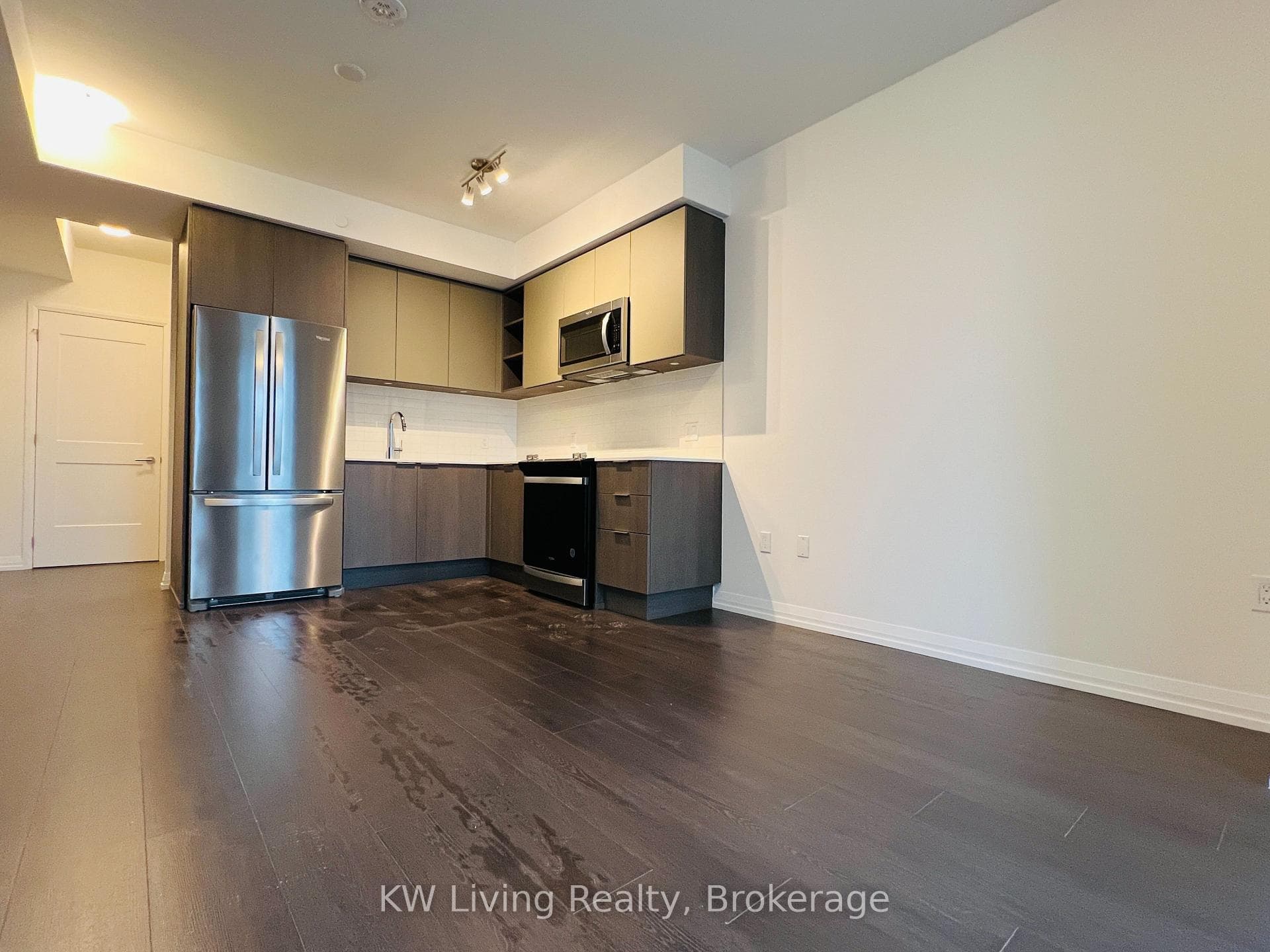 50 Dunfield Avenue Unit 2716 photo 9