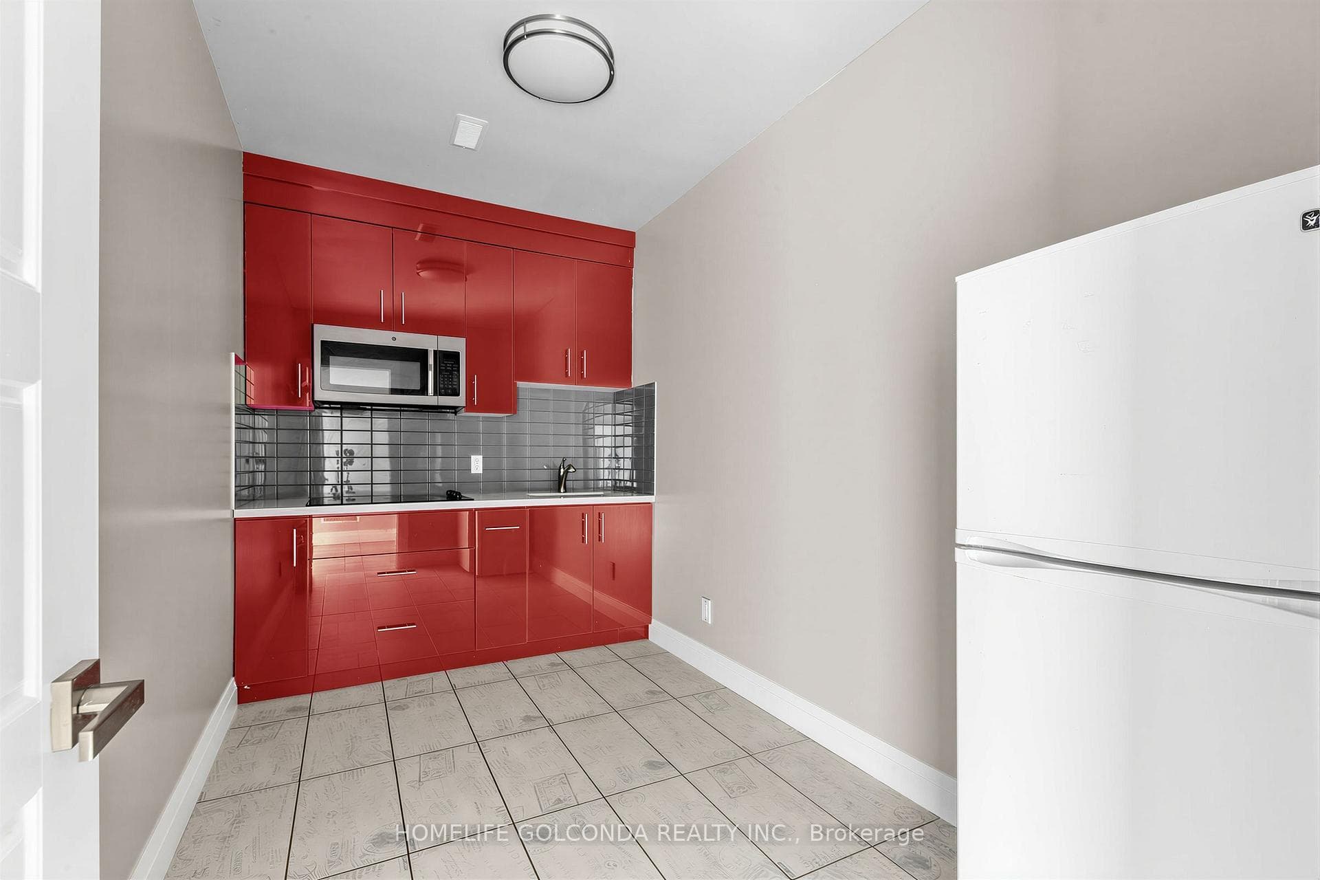 67 Mcadam Avenue photo 47