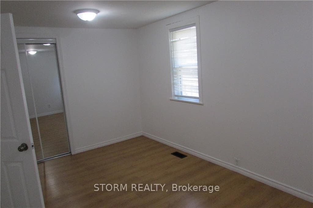 1617 AUBIN Avenue photo 8