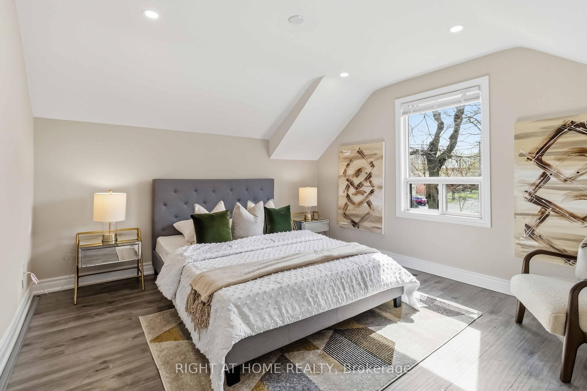 12 Rosalie Avenue photo 17