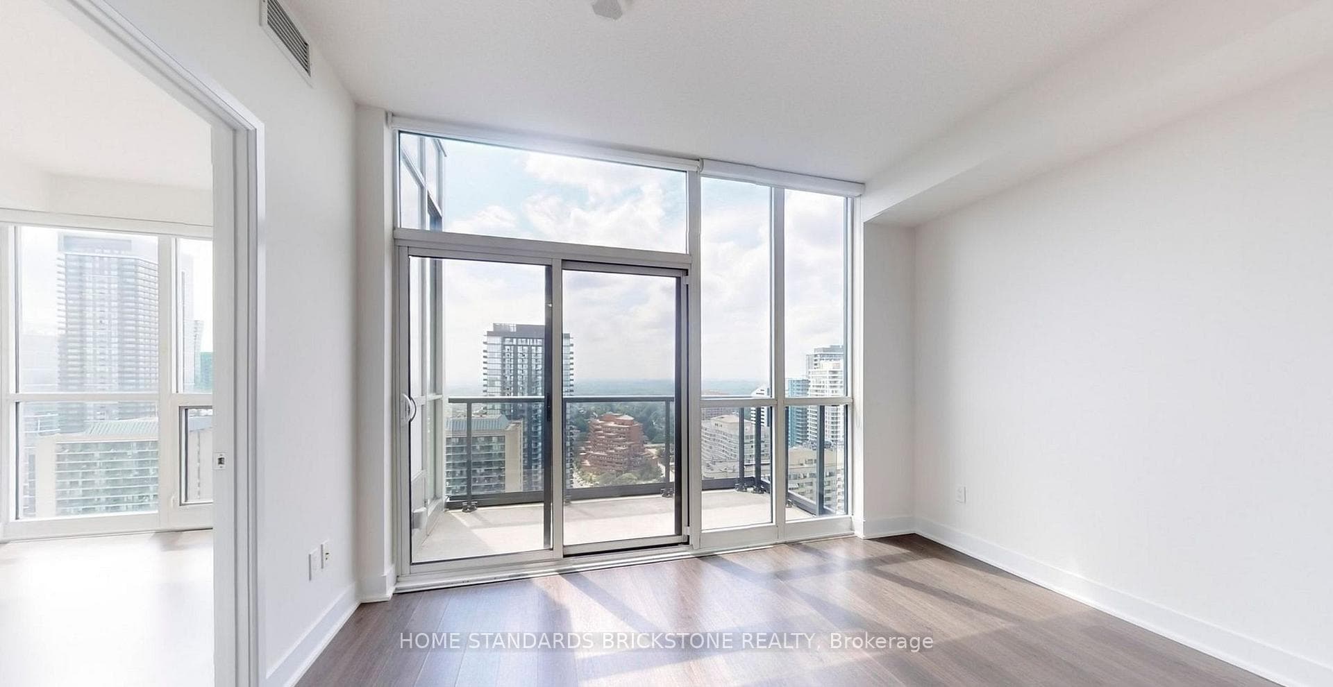 88 Sheppard Avenue Unit 3306 photo 18