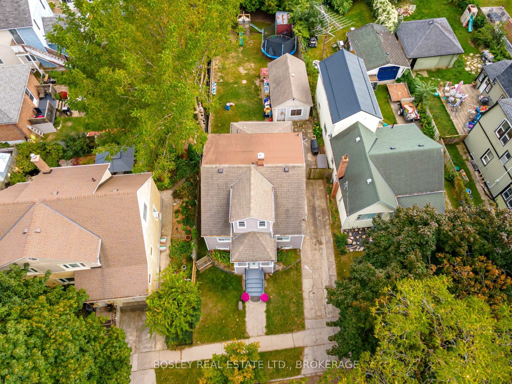 132 DUFFERIN Street photo 30