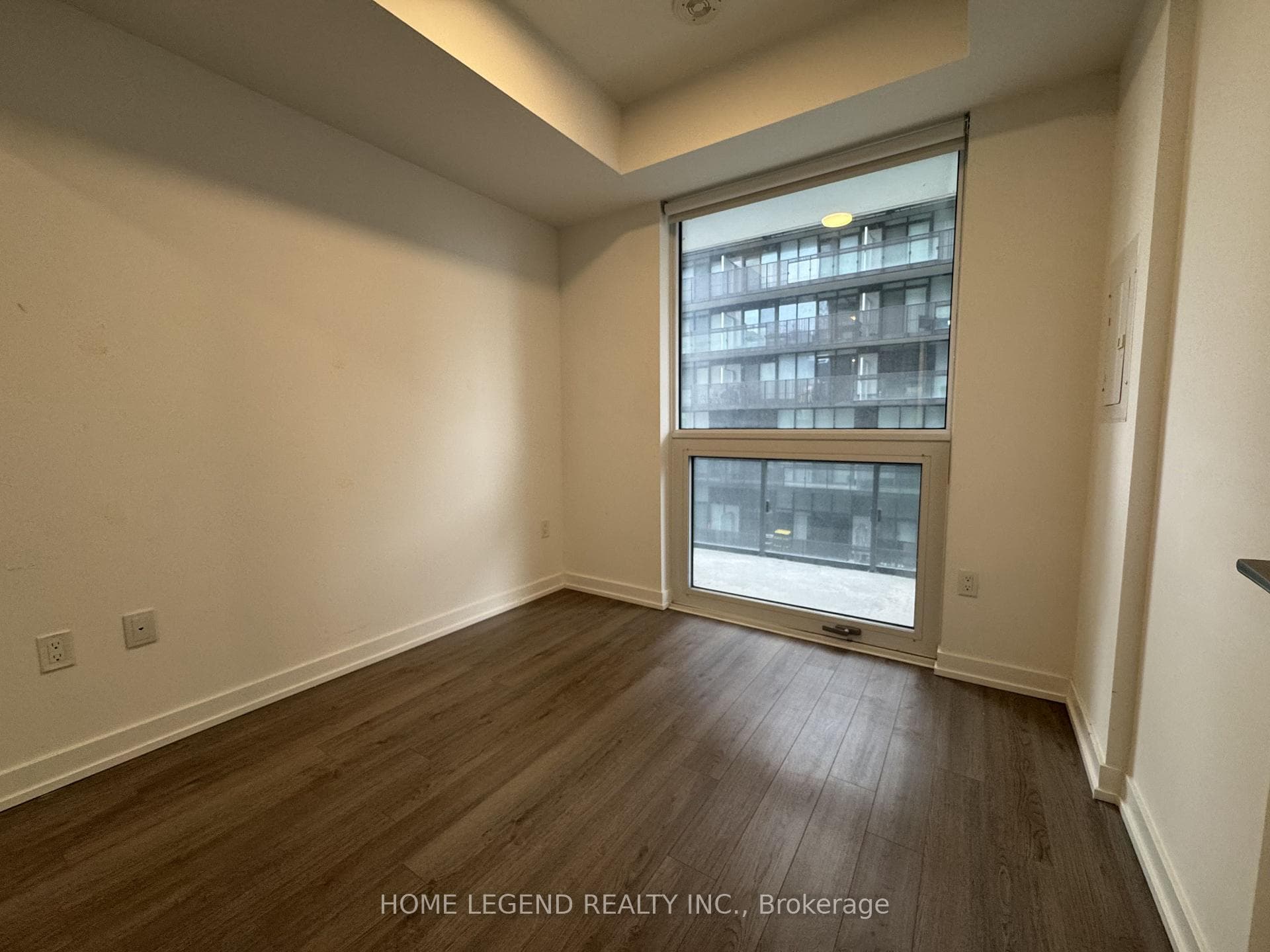 39 Roehampton Avenue Unit 706 photo 6