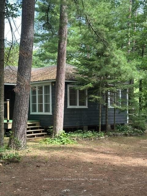 341 Tiny Beaches Road photo 2