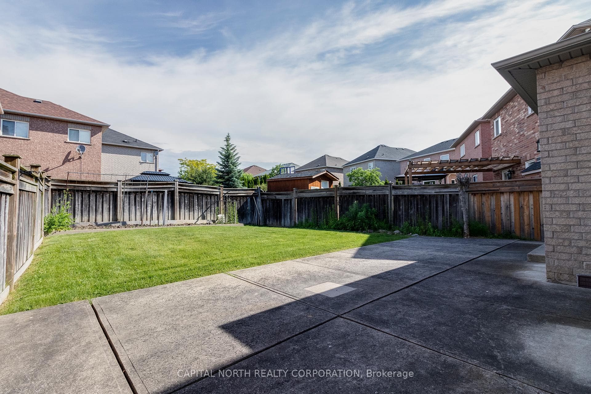 72 Ravineview Drive photo 38