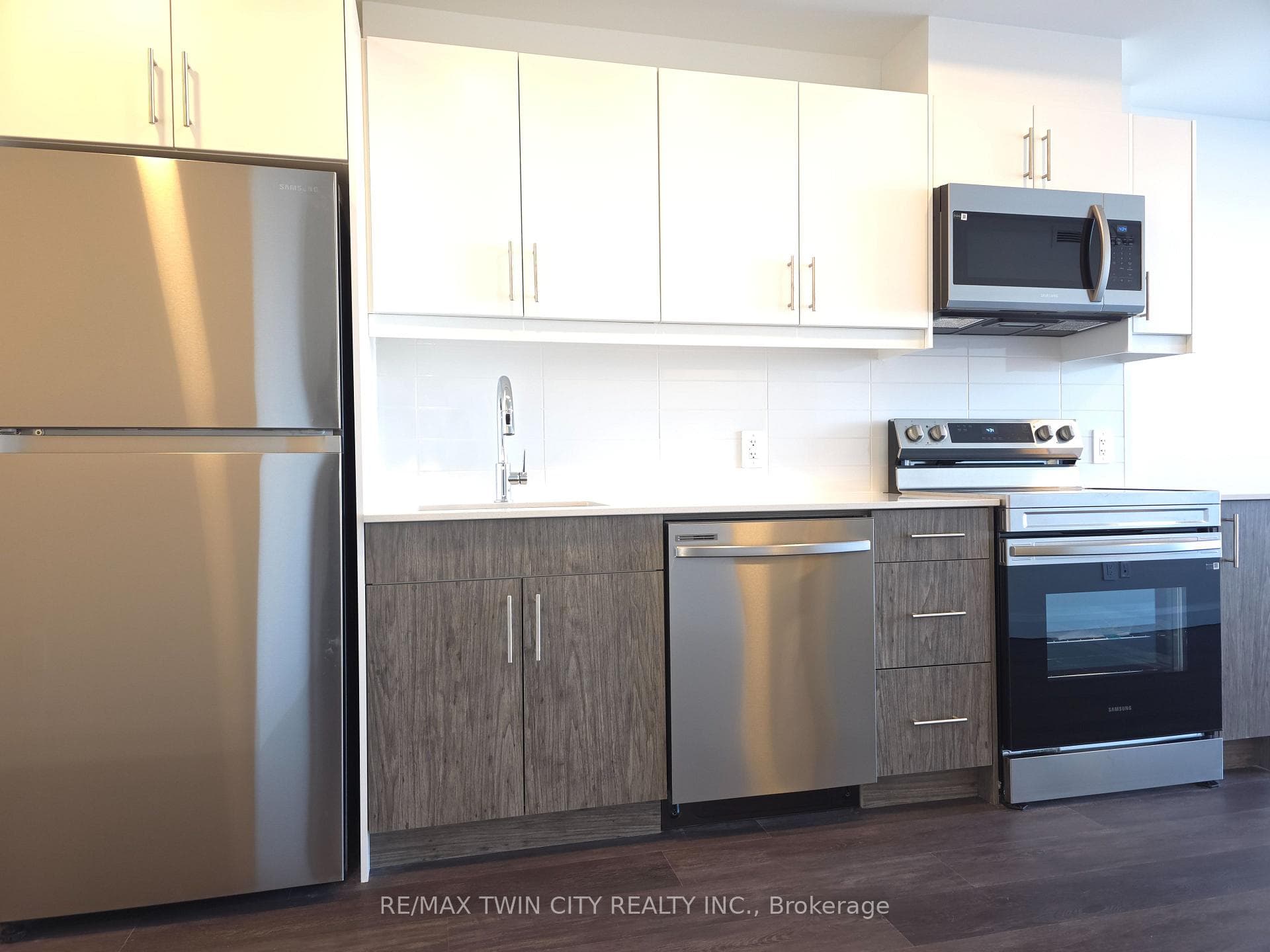 1333 Weber Street Unit 610 photo 5
