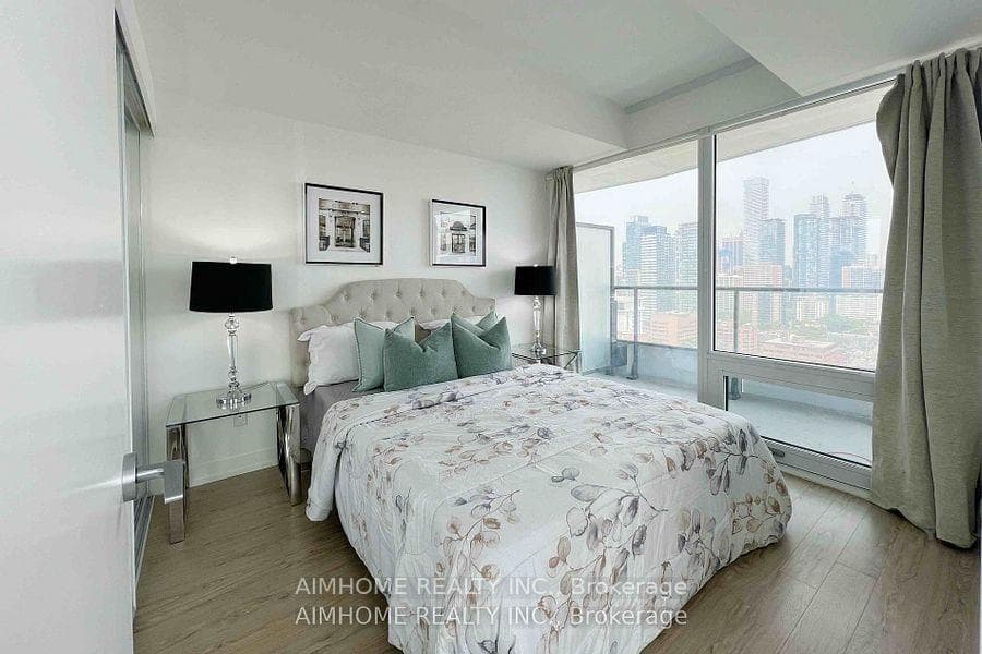 85 Wood Street Unit 2812 photo 22
