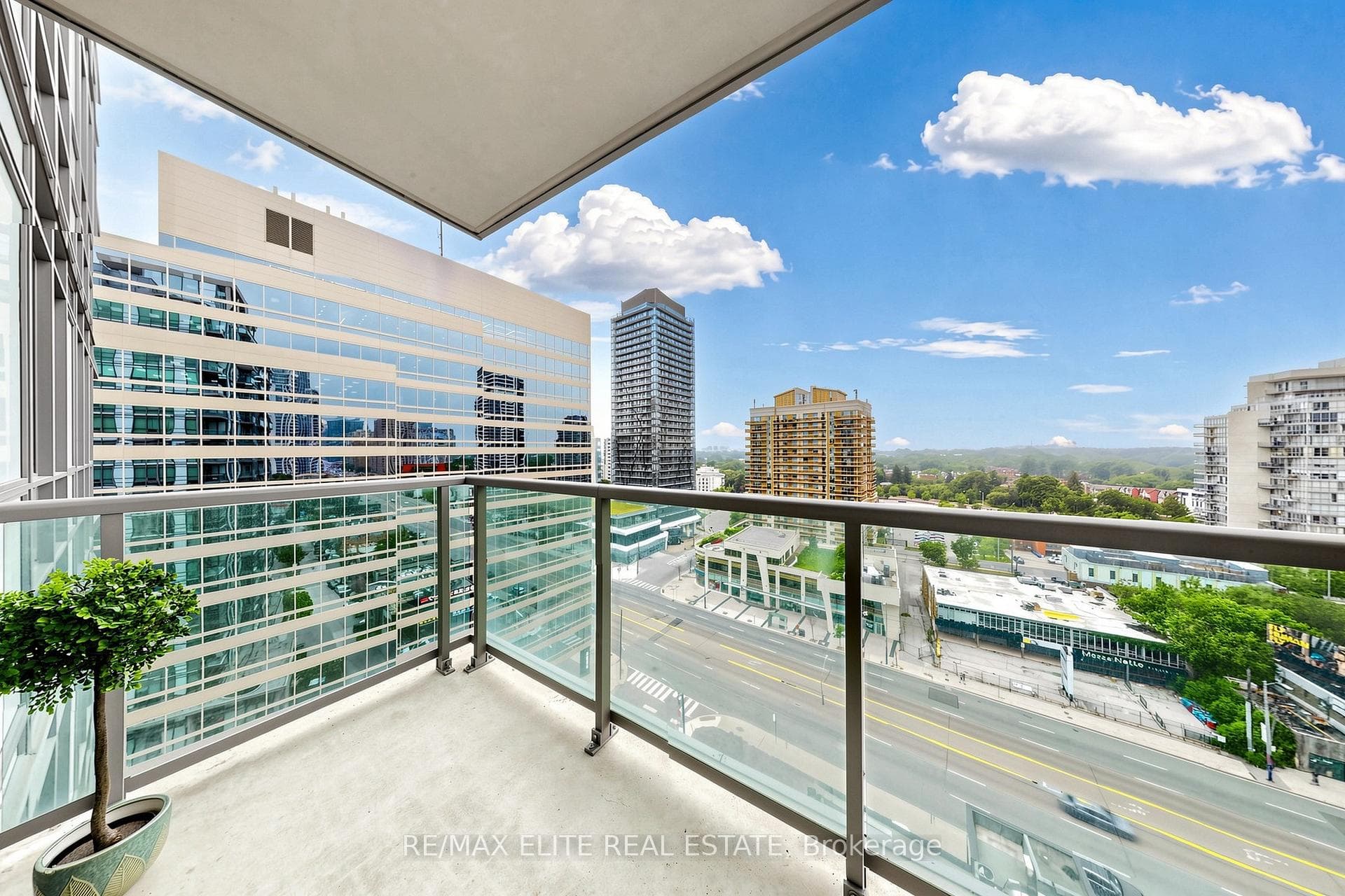 26 Norton Avenue Unit 1309 photo 22