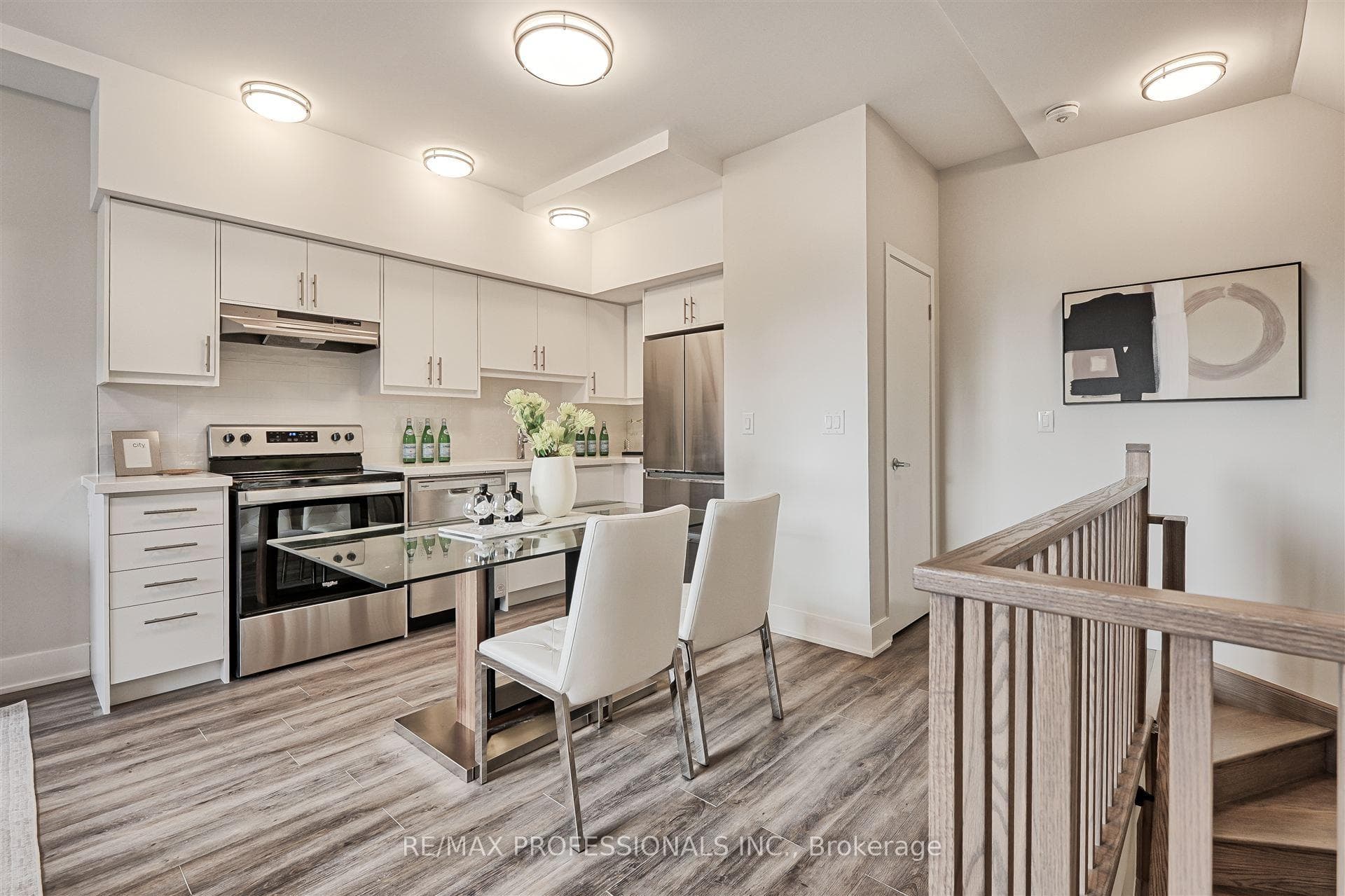 62 Dixfield Drive Unit 114 photo 5
