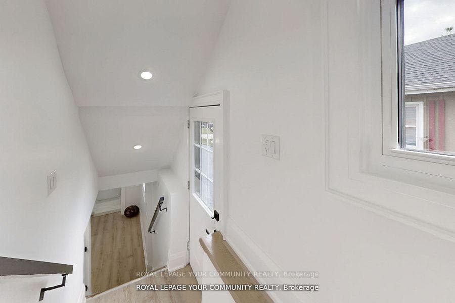 20 Mitchell Avenue photo 22