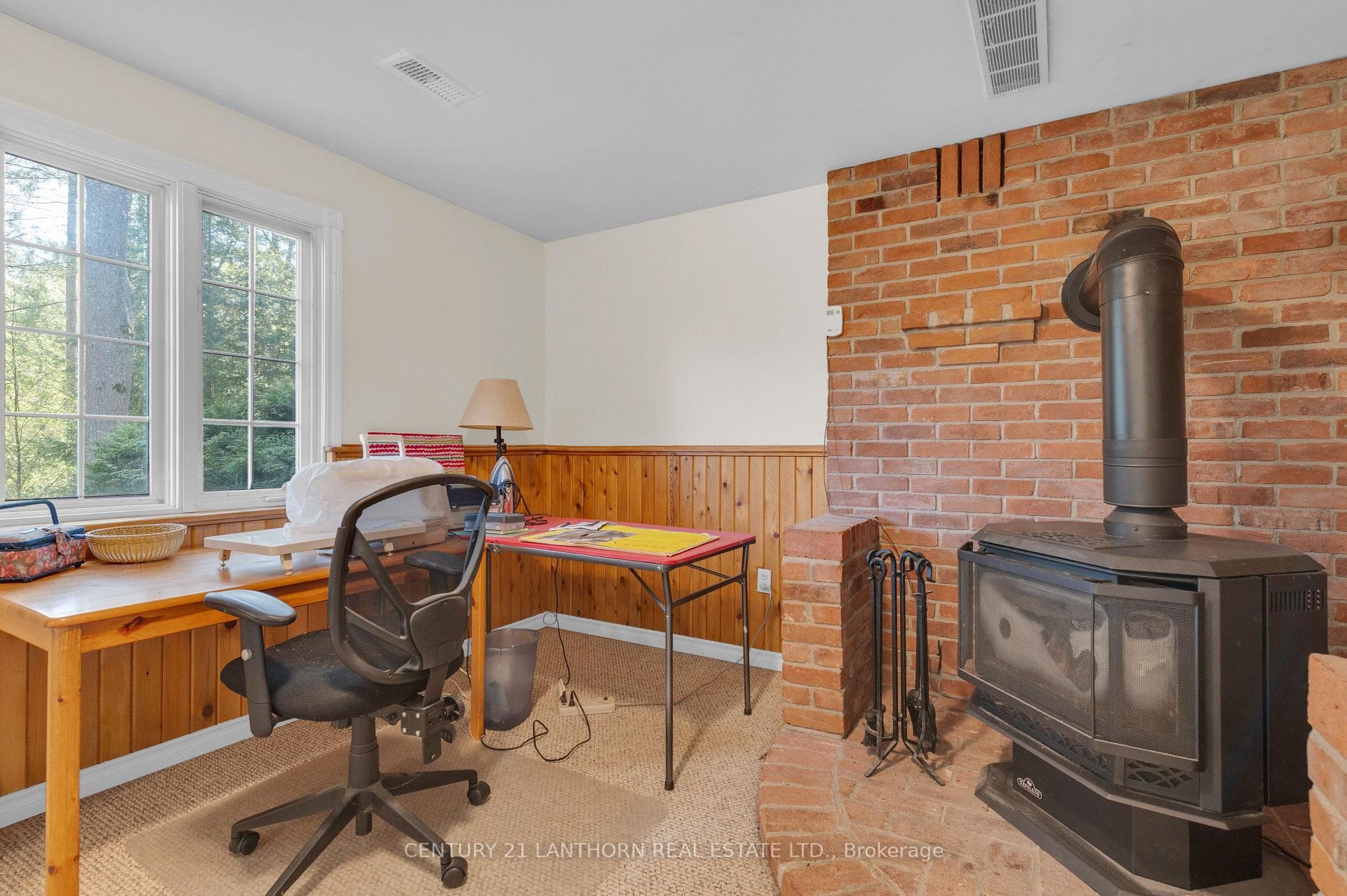 1165 Barry Road photo 12