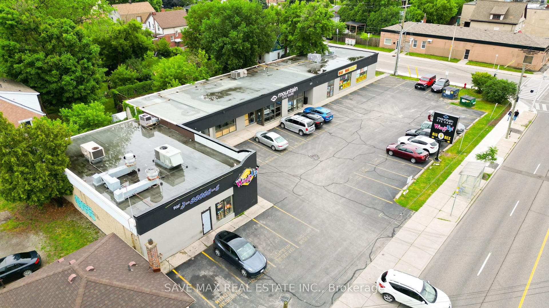 535 Upper Wellington Street photo 9