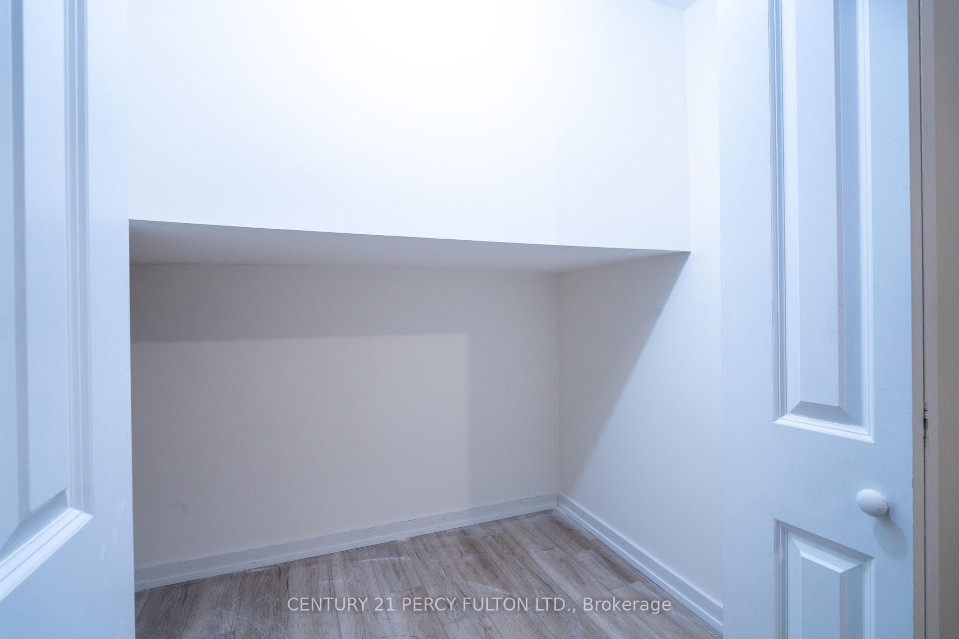 1606 Moonbeem Glen photo 17