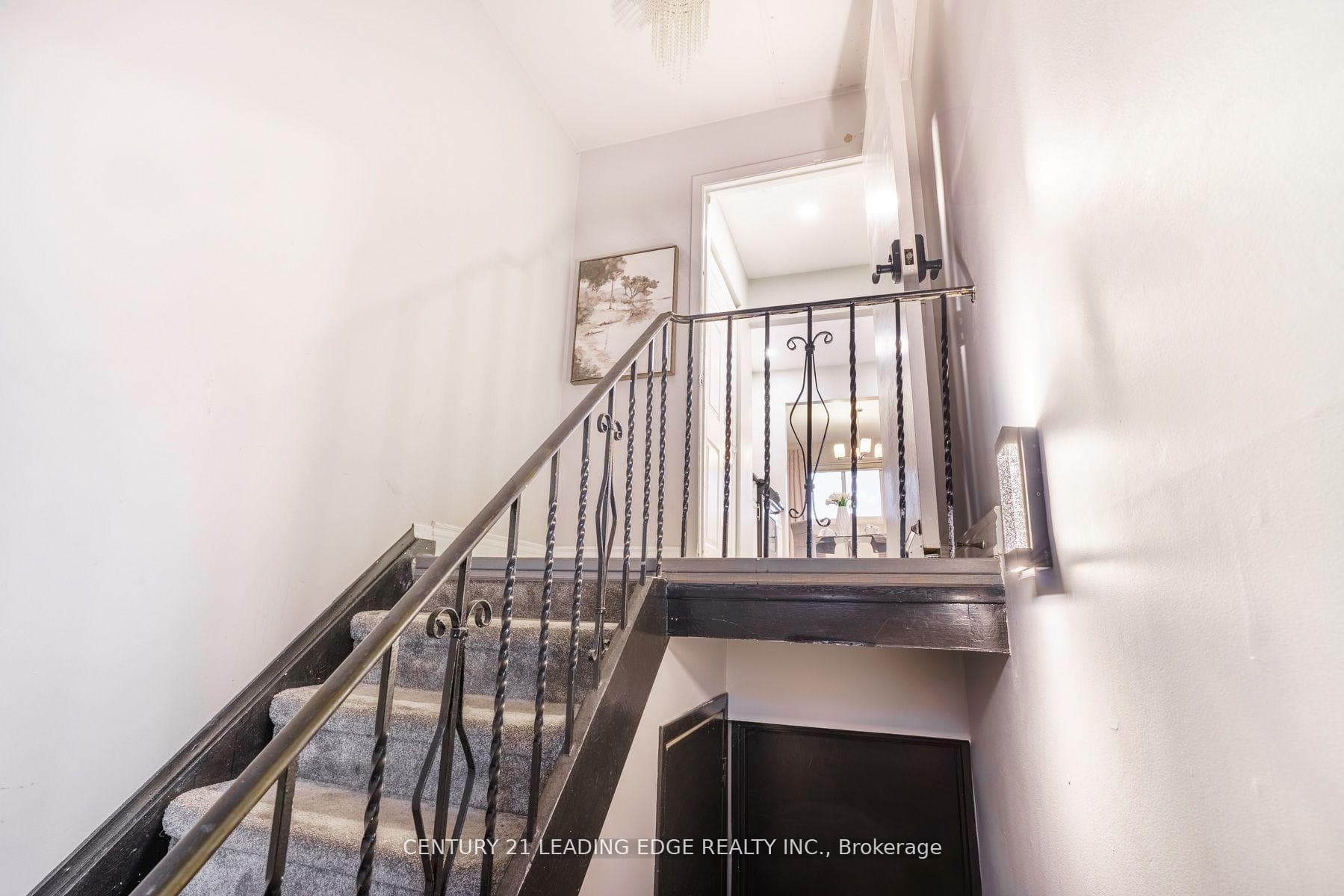 540 Mary Street Unit 2-3 photo 6