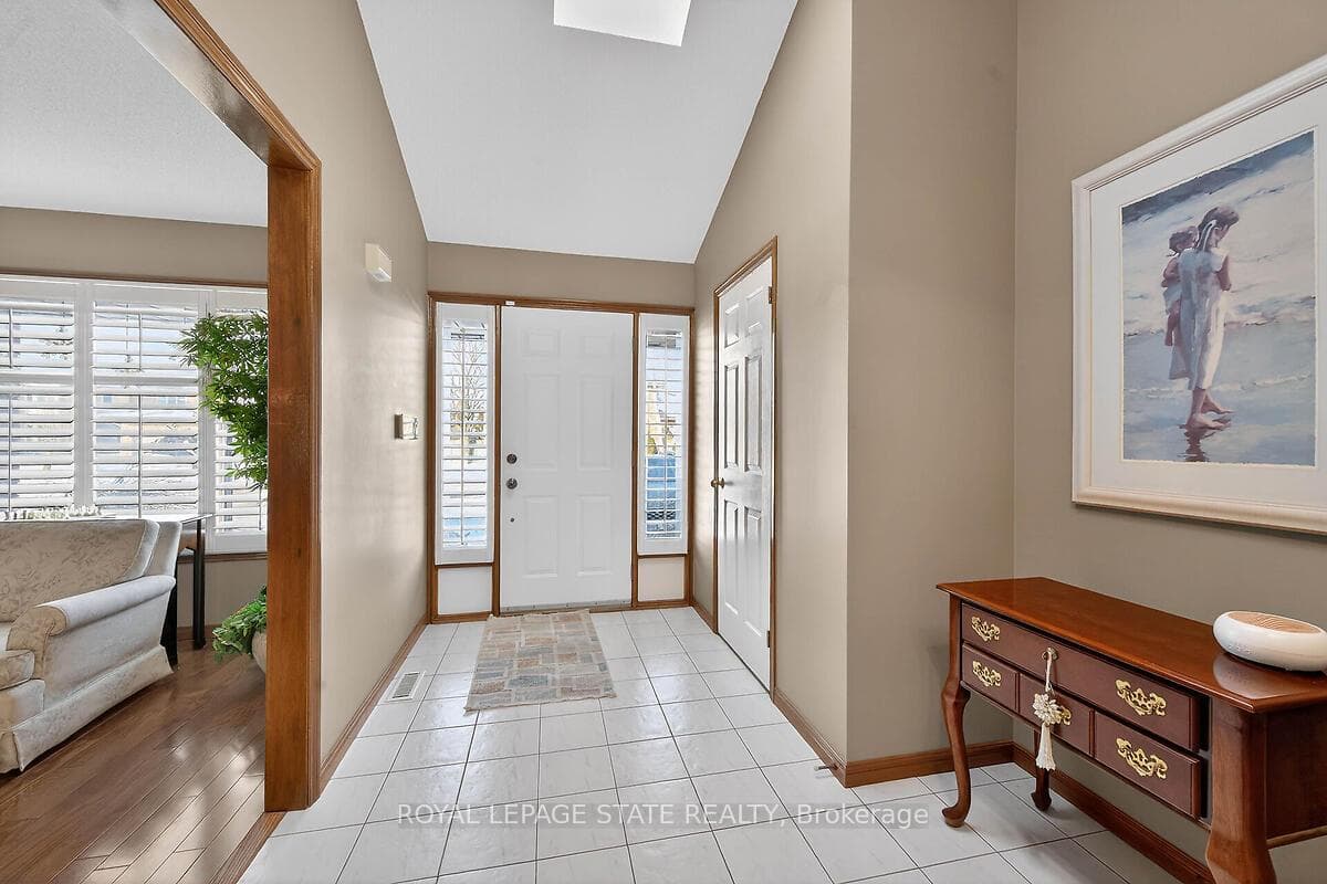 15 Gabriele Court photo 5