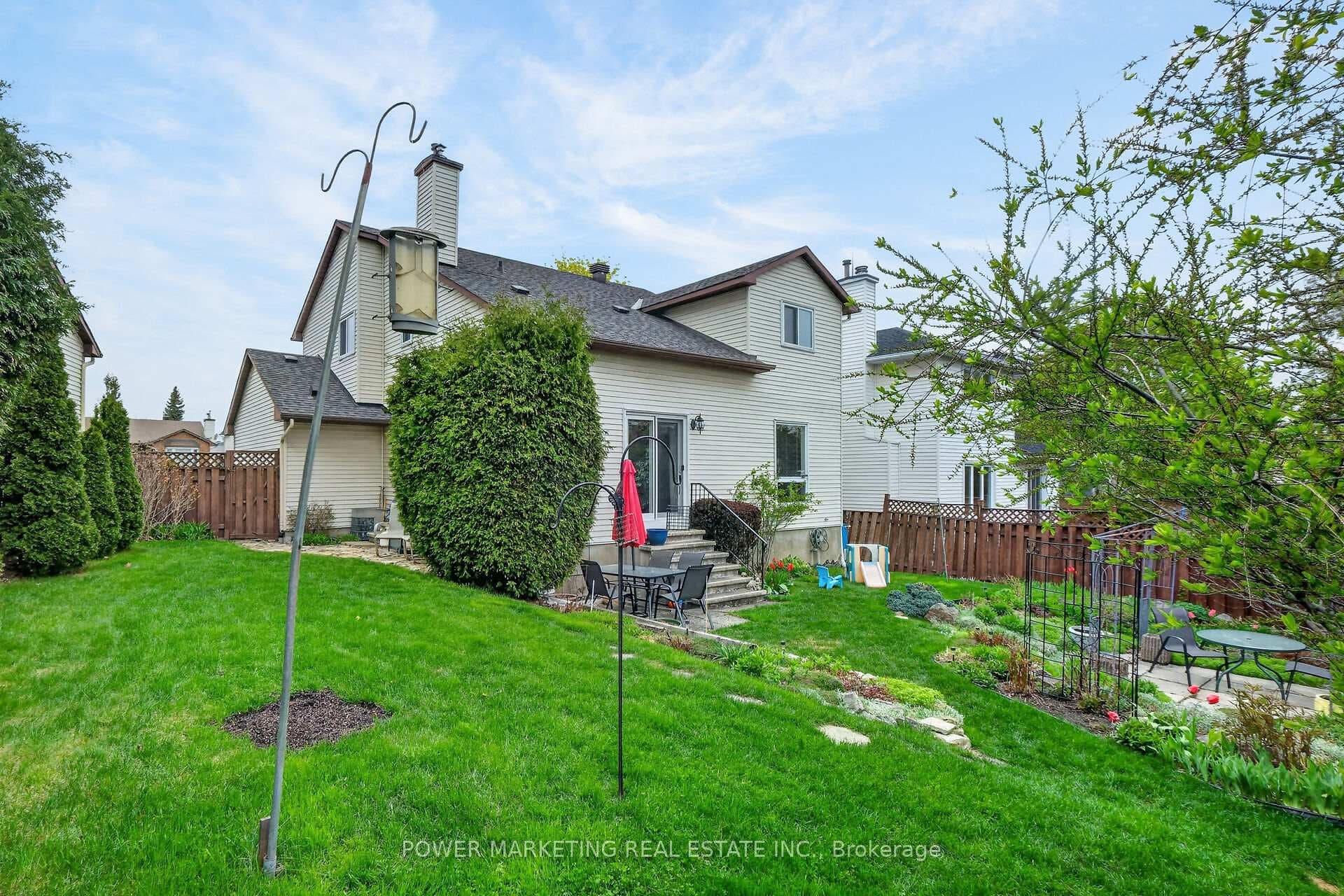 6451 VISENEAU Drive photo 47