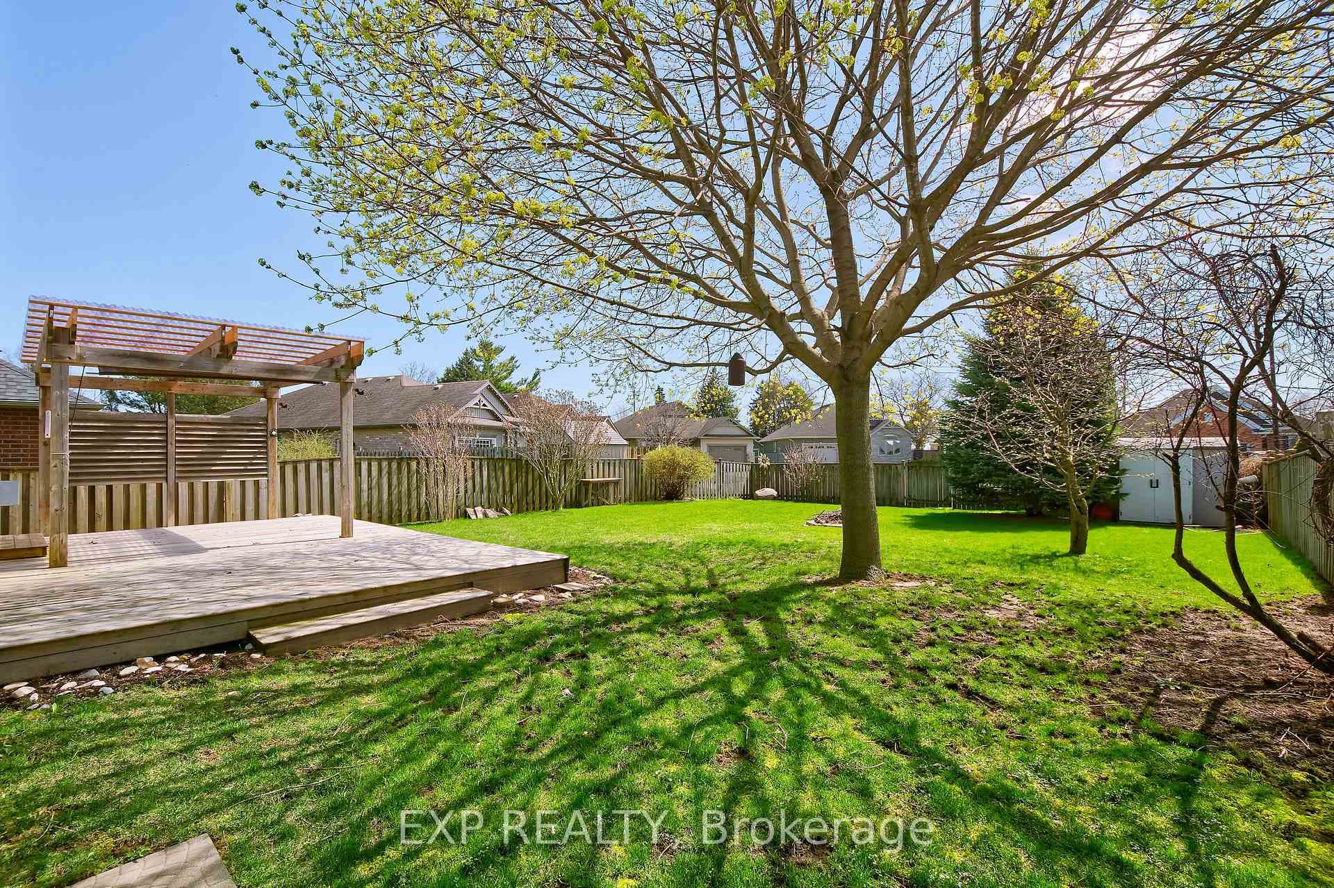54 Treadwell Street photo 40