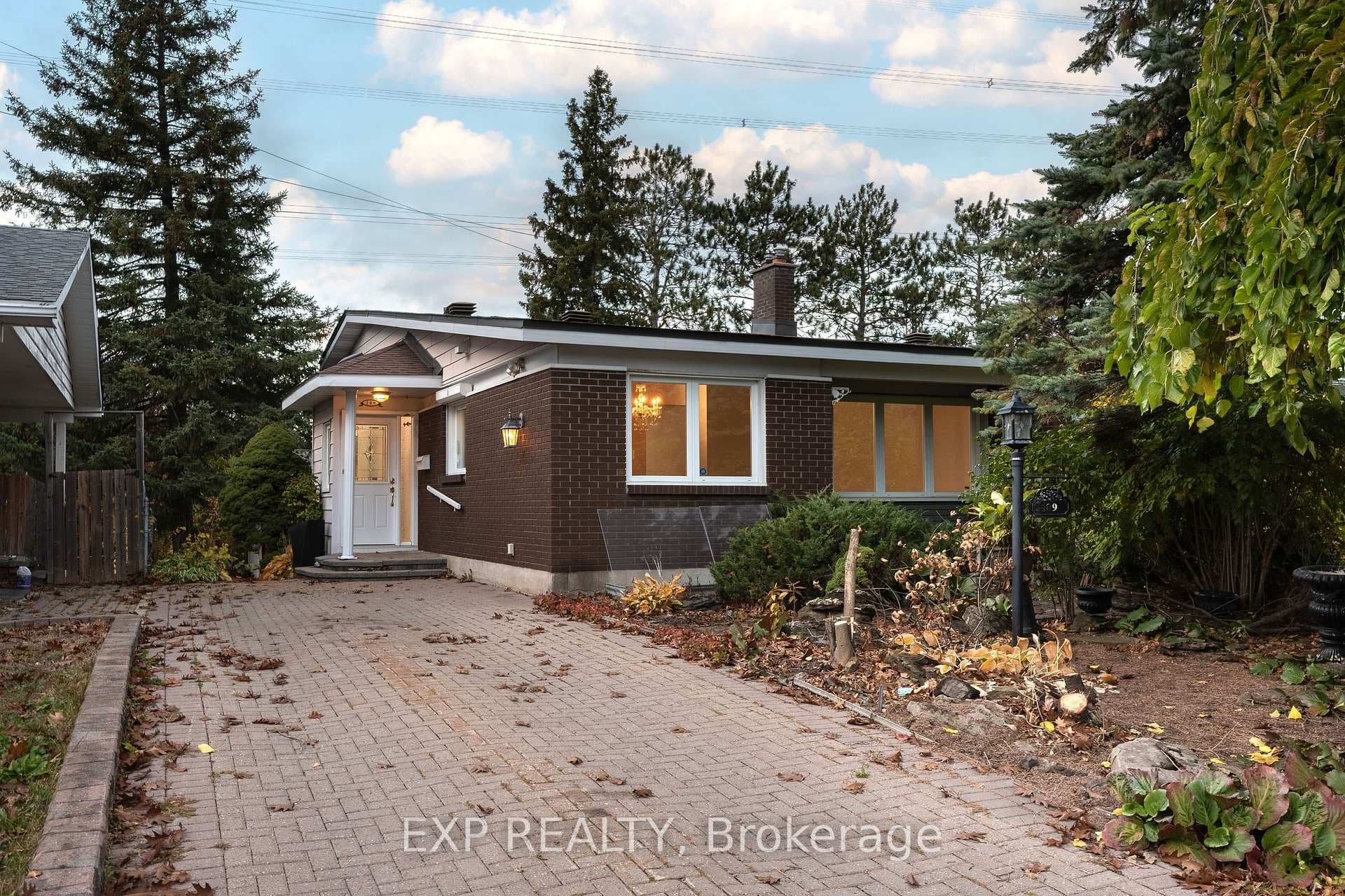 109 Woodfield Drive photo 1