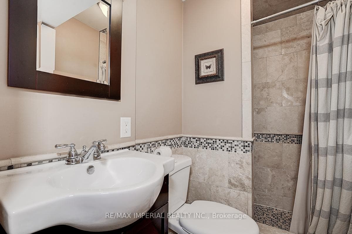 1407 GREENRIDGE Circle photo 44