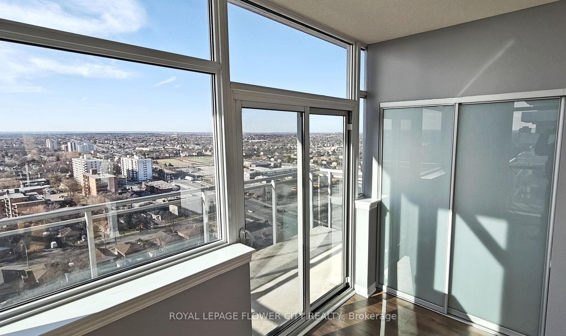 215 Queen Street Unit 2307 photo 3