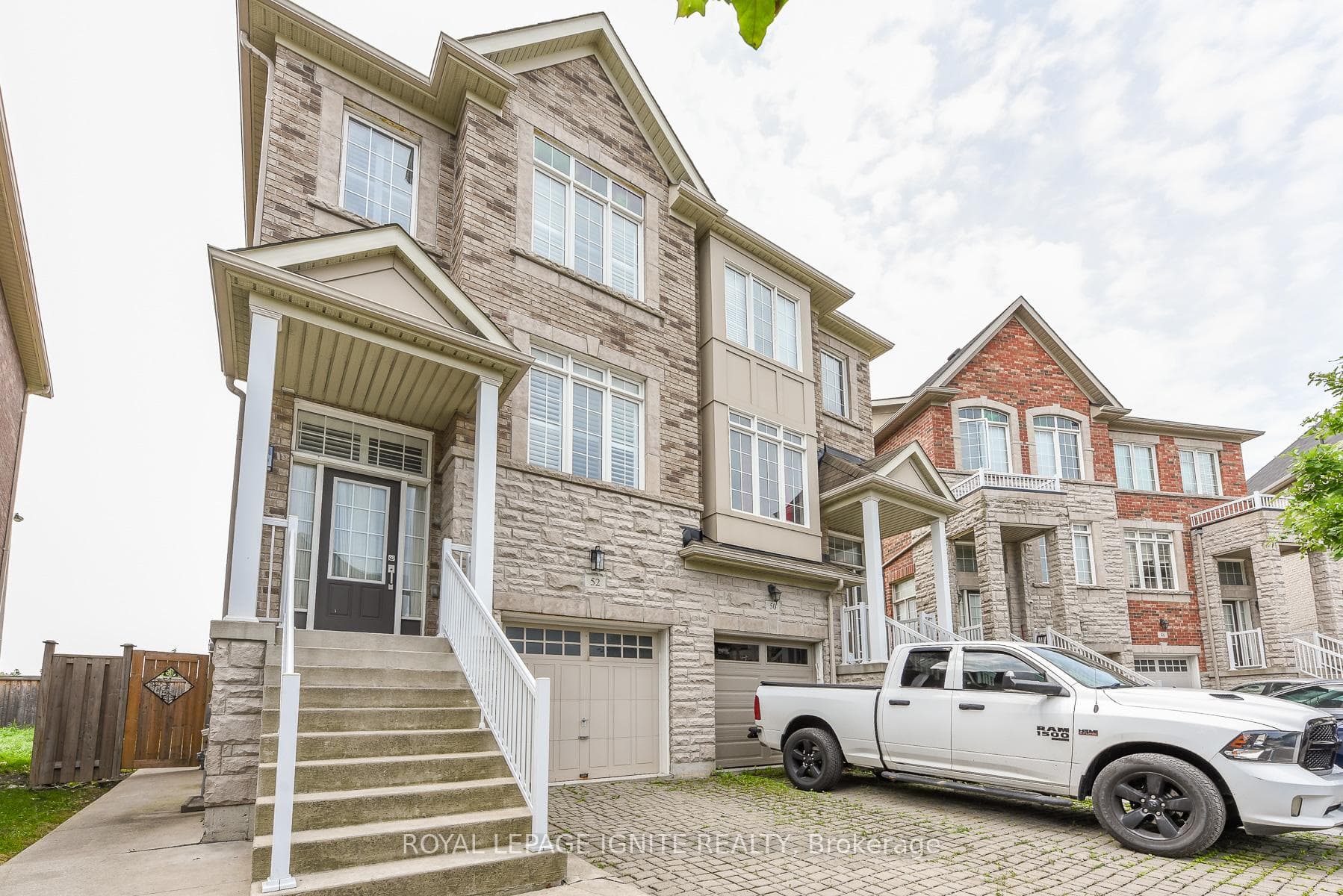 52 Harpreet Circle photo 2