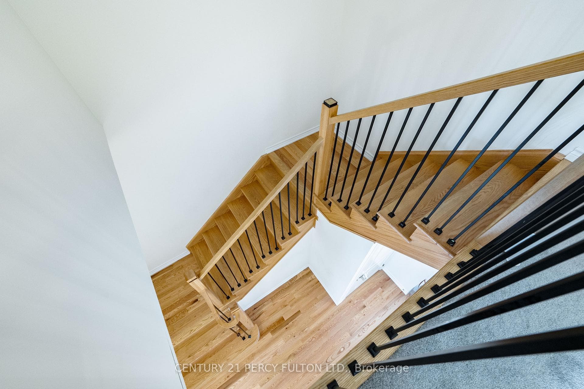 1144 Skyridge Boulevard photo 14