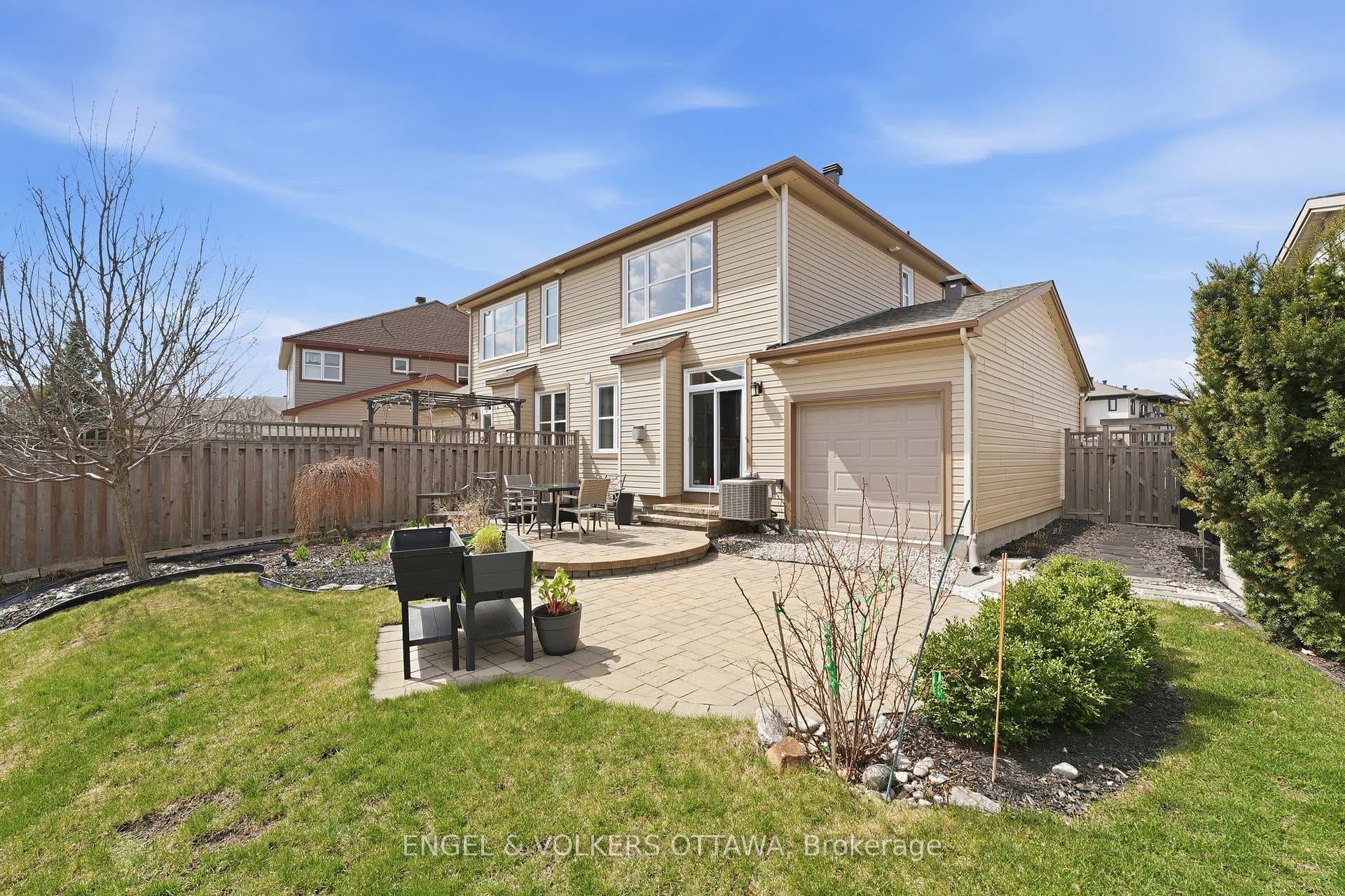 127 Beatrice Drive photo 47