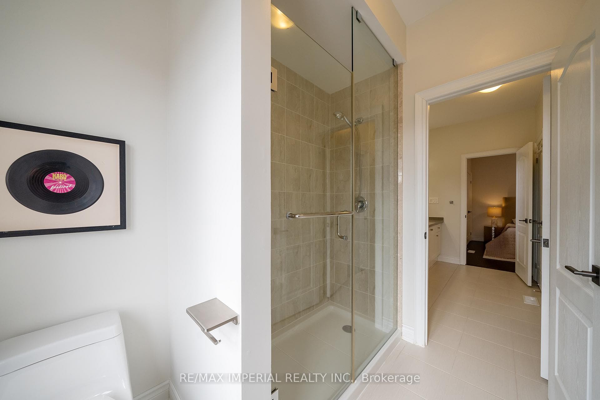 16 Boland Court photo 31