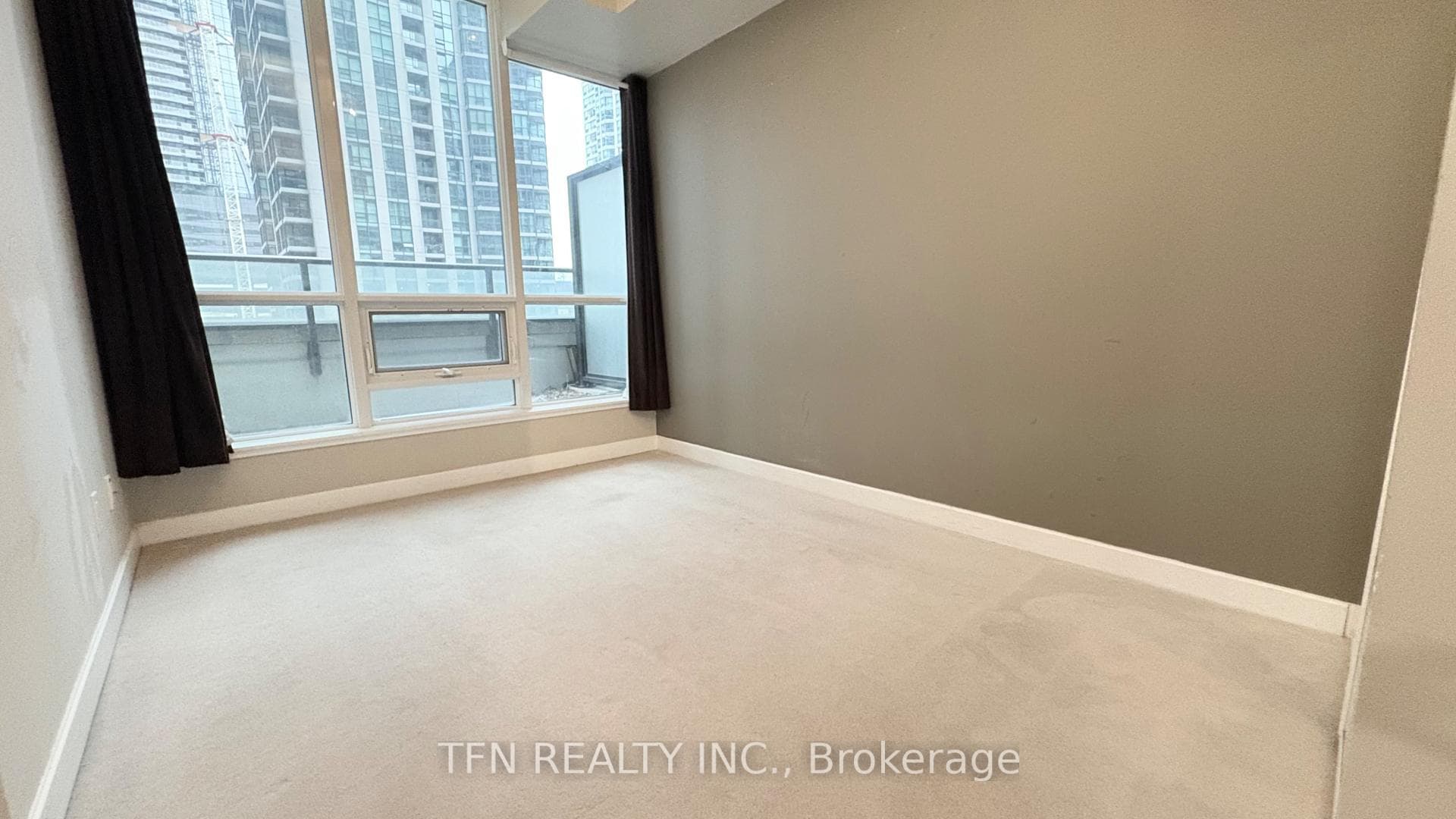 33 Bay Street Unit 504 photo 13