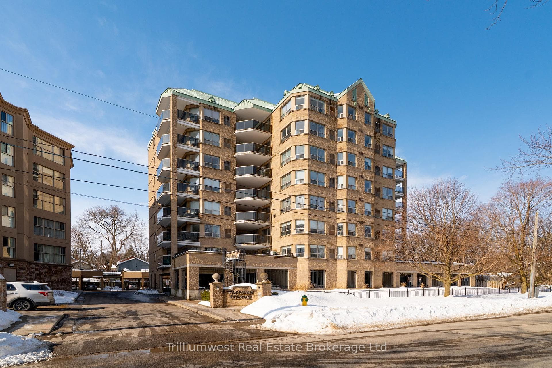 281 Bristol Street Unit 704 photo 1