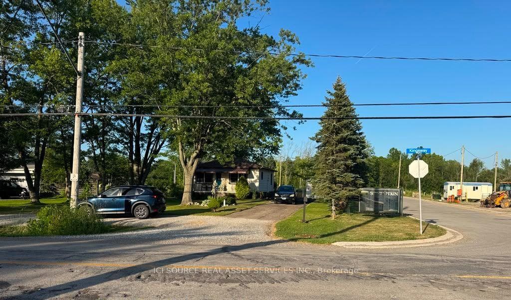176 Kingsway Street photo 4