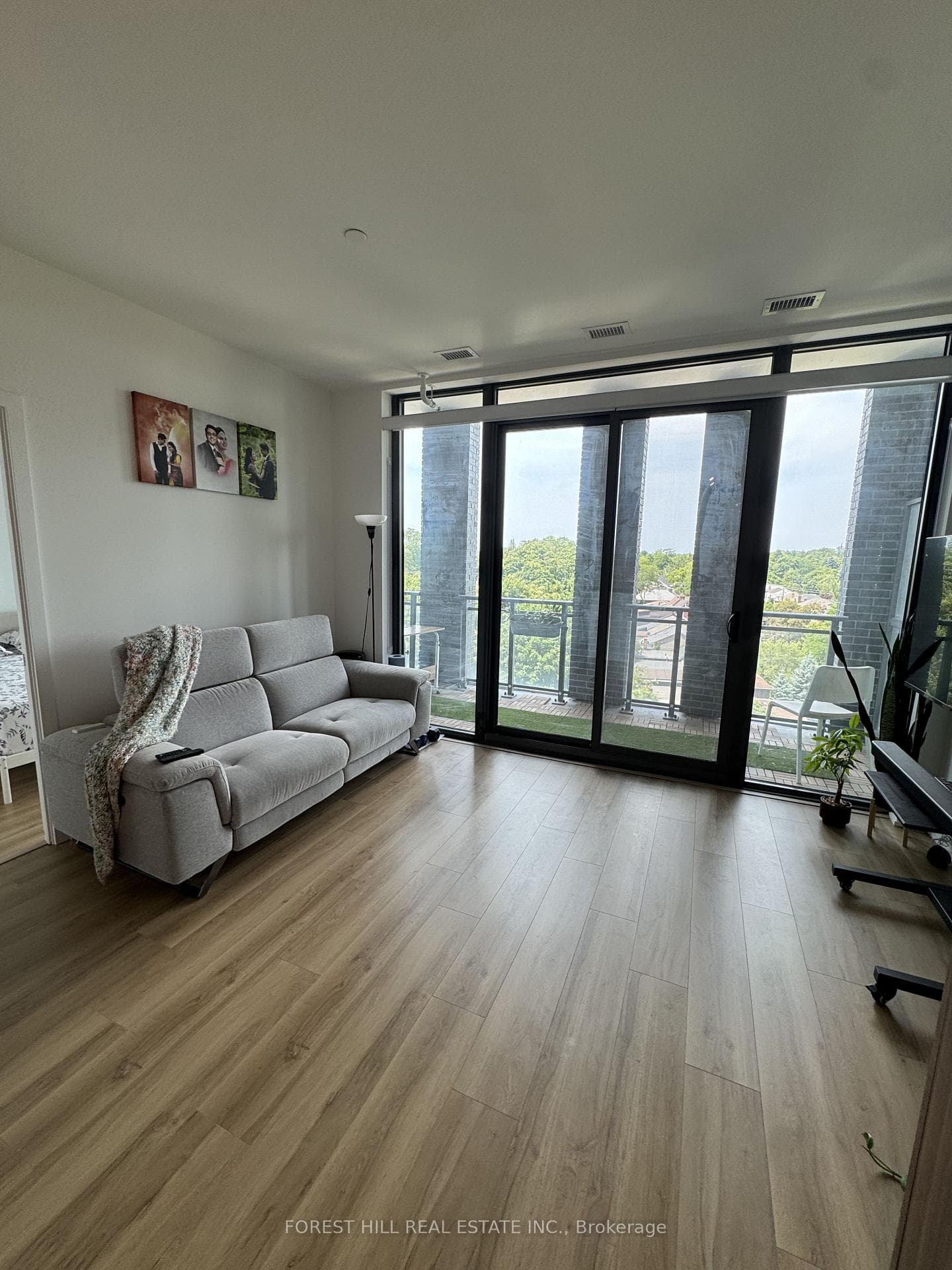 1 Hillsdale Avenue Unit 609 photo 3