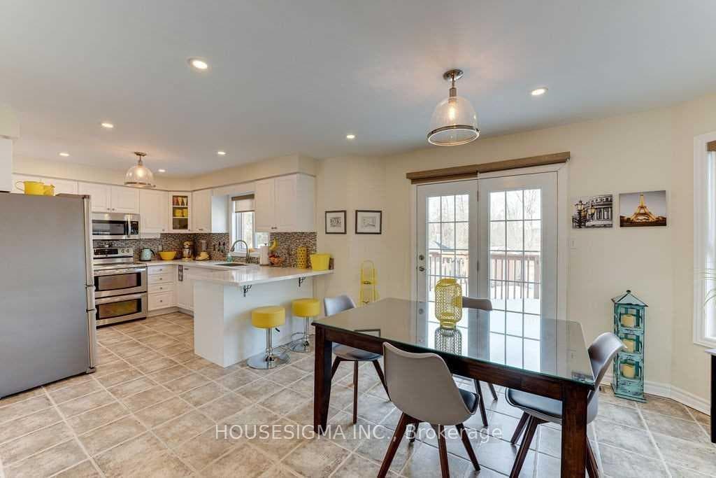 129 Gore Drive photo 14