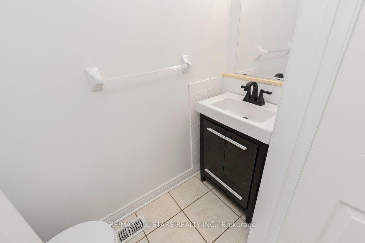 2 pc Bathroom