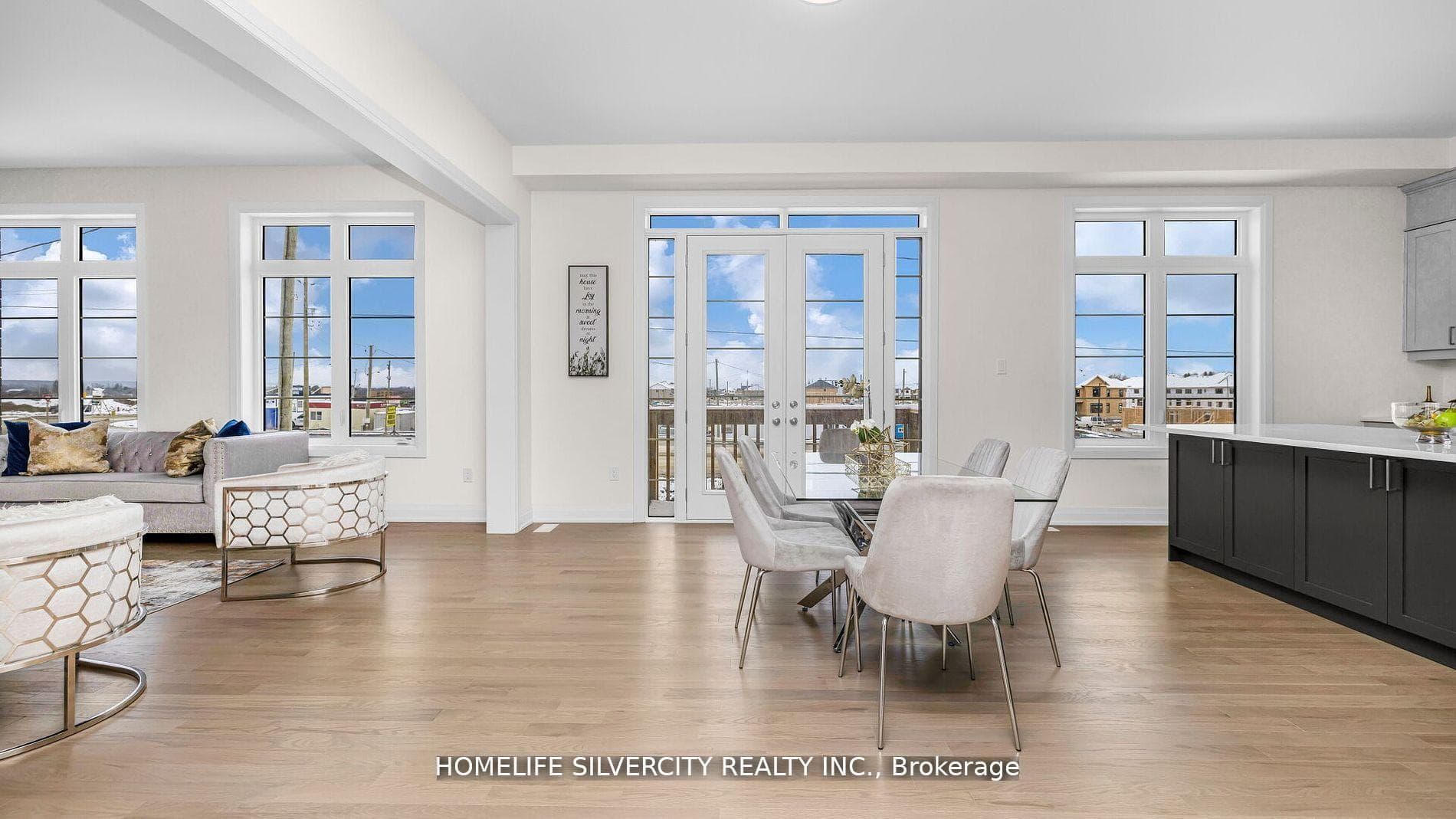 39 Orchid Crescent photo 10