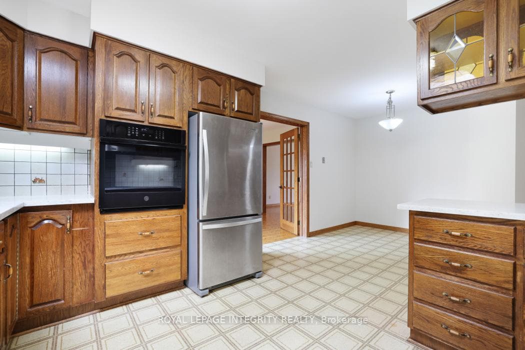 2291 Courtice Avenue photo 13