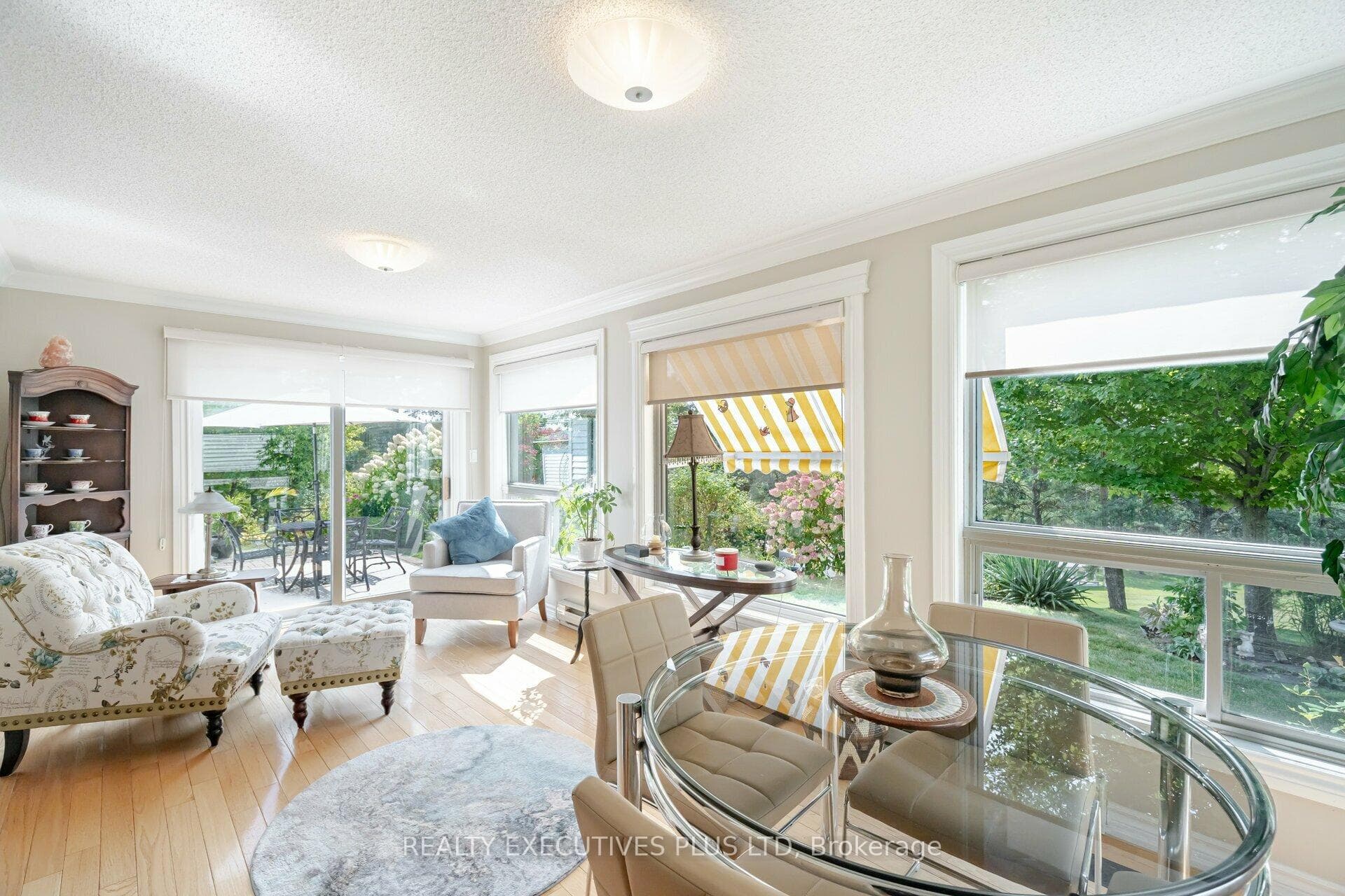 109 Tecumseth Pine Drive photo 17