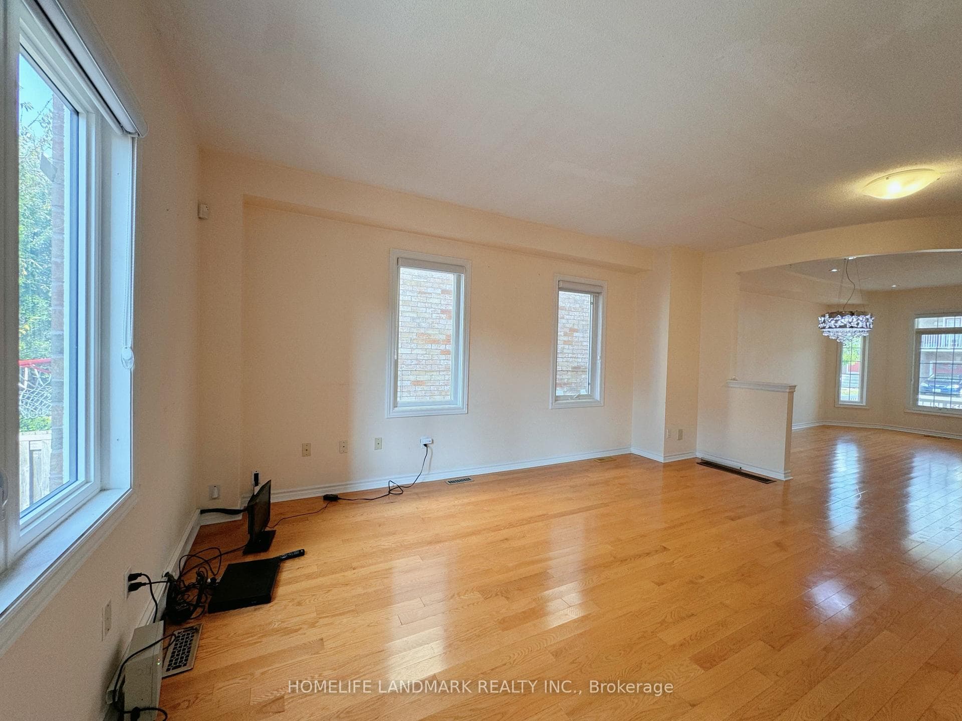 82 Miramar Drive photo 5
