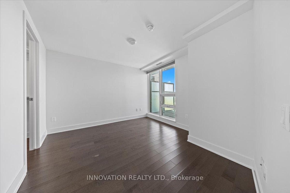 411 Mackay Street Unit 511 photo 13