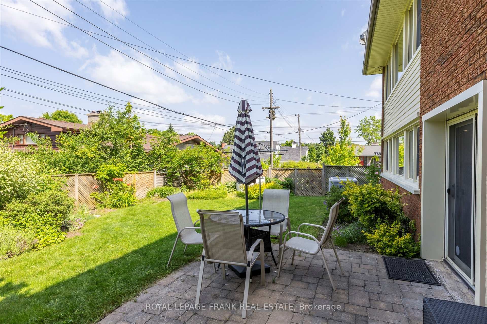 455 Manorhill Avenue photo 34