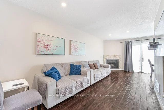 9 Hetherington Place photo 5