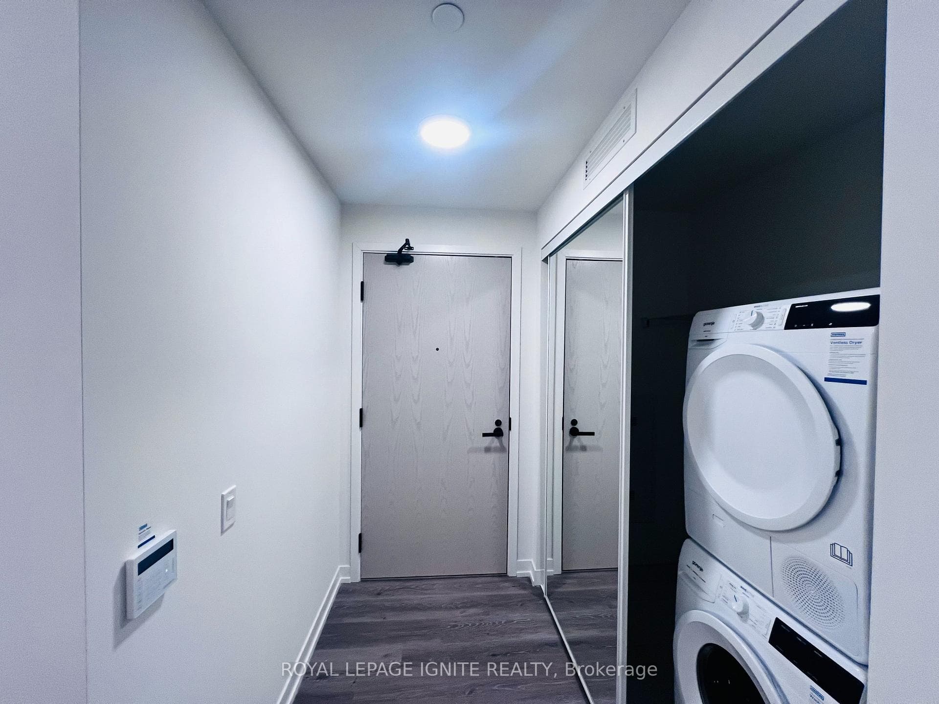 225 Commerce Street Unit 1806 photo 13